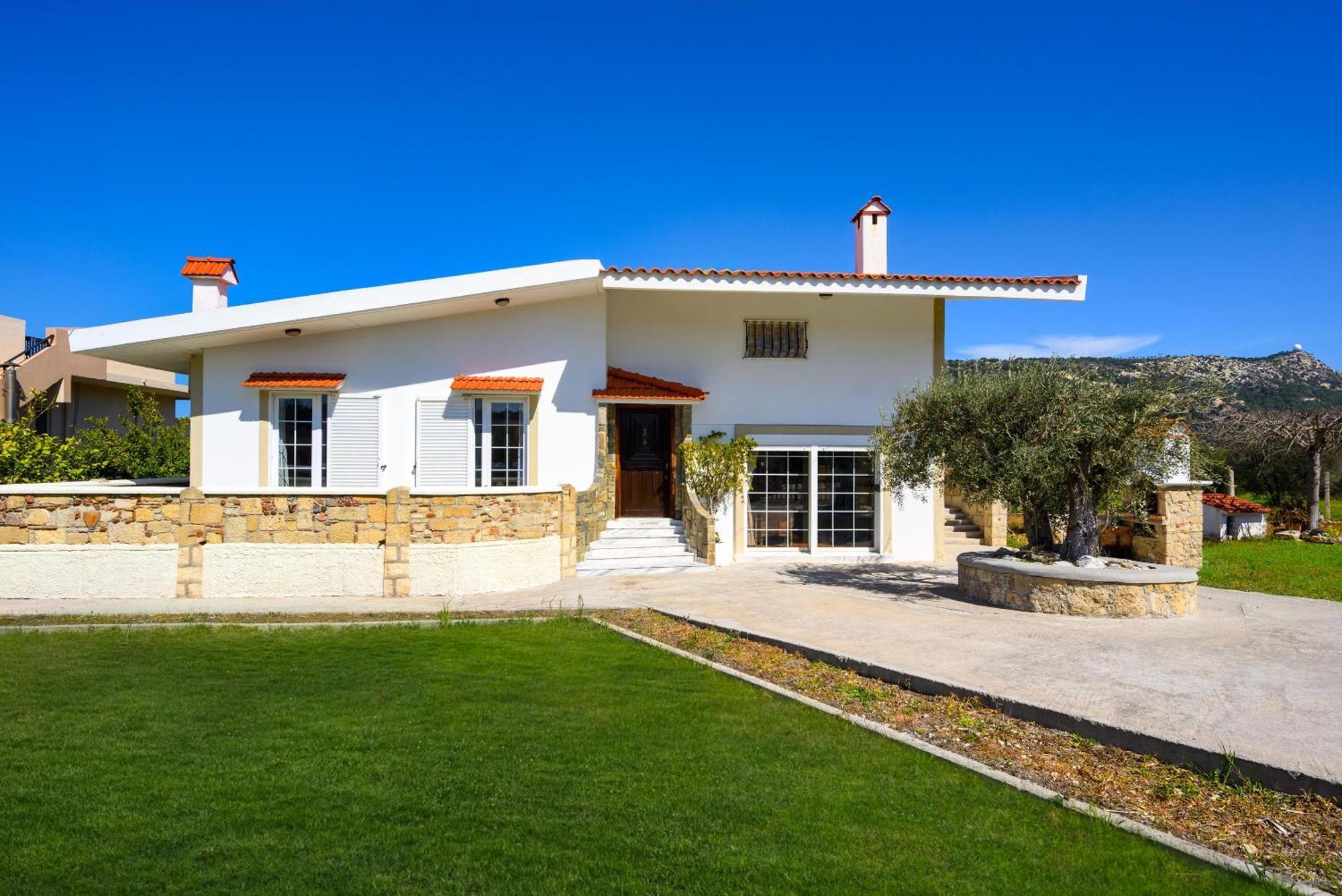 Villa Yannis Place *